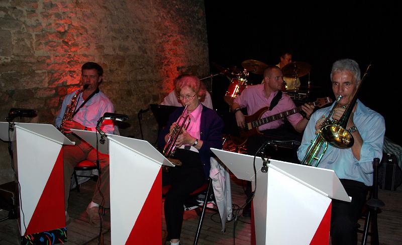 Goules Magne et Lyre CEF2007_03.JPG - Les Goules-magne et La Lyre pour "Télé-Cigogne"